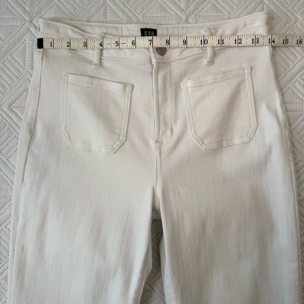 GAP Denim ‘70s Flare Patch Pockets Jeans Size 18Girl